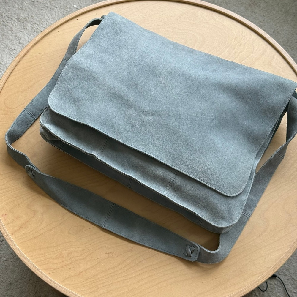 Vintage 00s Gap Blue Grey Genuine Leather Messenger Bag Large Crossbody Flap Bag